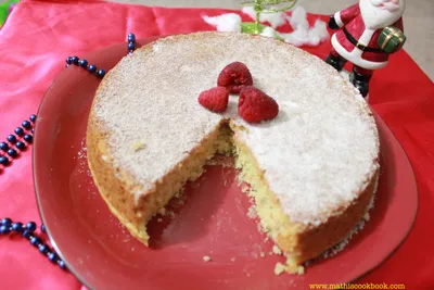 Eggless Vanilla Cake