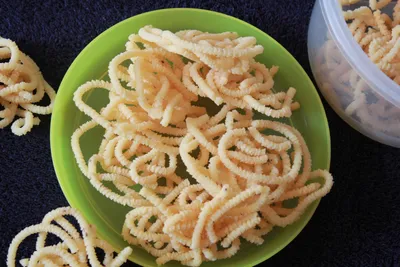 Pottukadalai Murukku