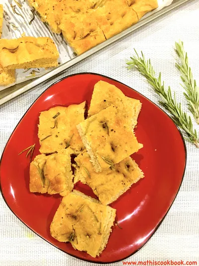 WHOLE WHEAT FOCACCIA BREAD