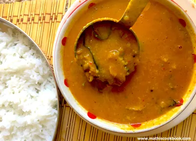 PAVAKKAI PITLAI KULAMBU