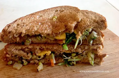 Kale Sprouts Sandwich