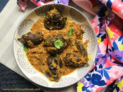 Bharli Vangi (Marathi Stuffed Brinjal)